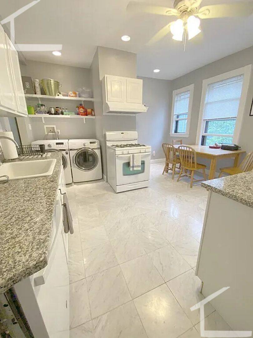 House for rent at 35 Ridgemont St #2, Allston, MA 02134