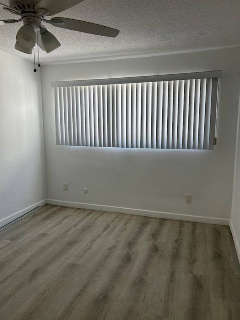 Apartment for rent at 4215-4219 W Slauson Ave, Los Angeles, CA 90043
