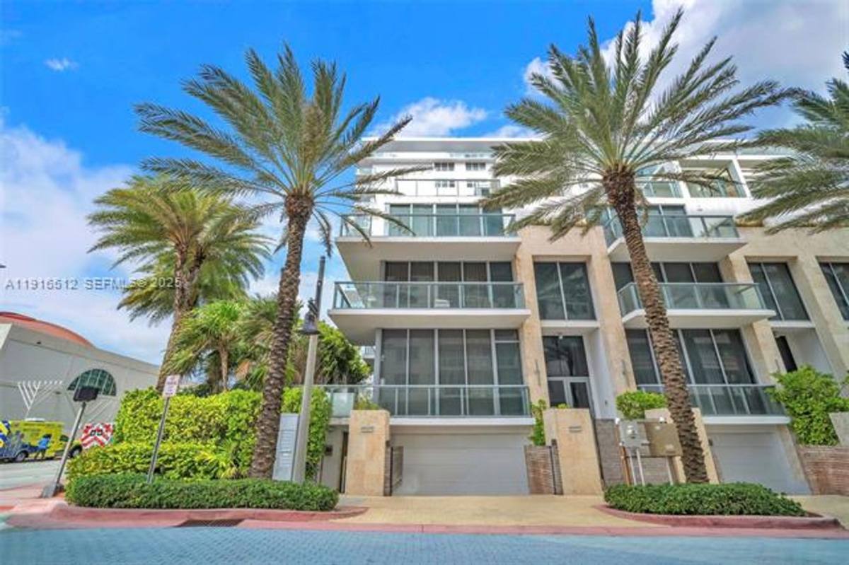 Townhouse for rent at 9501 Collins Ave Th #1, Miami Beach, FL 33154
