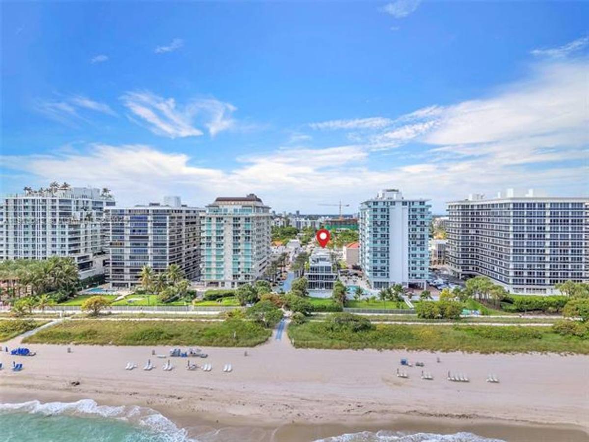 Townhouse for rent at 9501 Collins Ave Th #1, Miami Beach, FL 33154