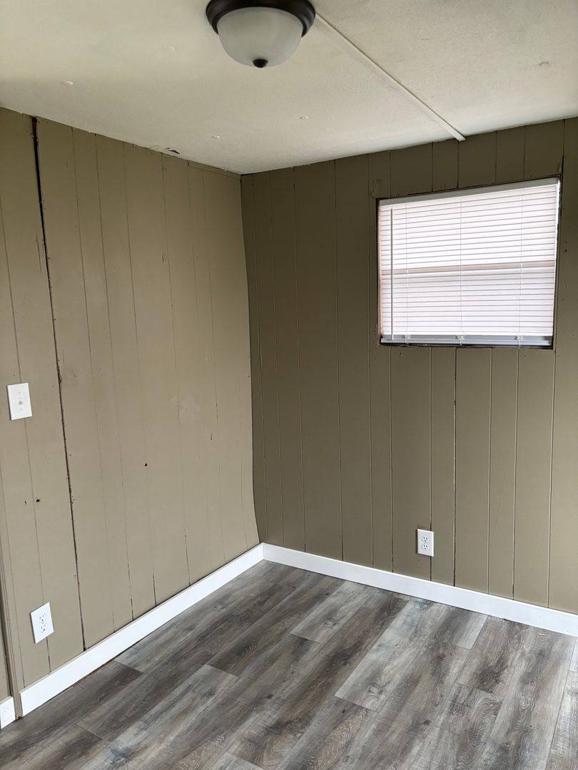 Apartment for rent at 2871 N Charles Ave, Clarksville, TN 37042