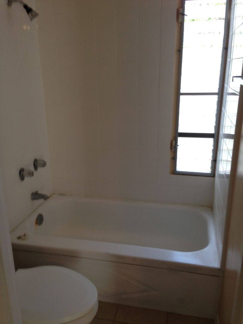 Apartment for rent at 249 Kapili St, Honolulu, HI 96815
