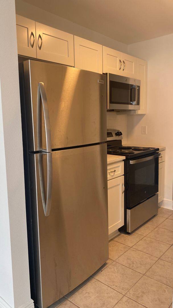 House for rent at 4520 67th St W, Bradenton, FL 34210