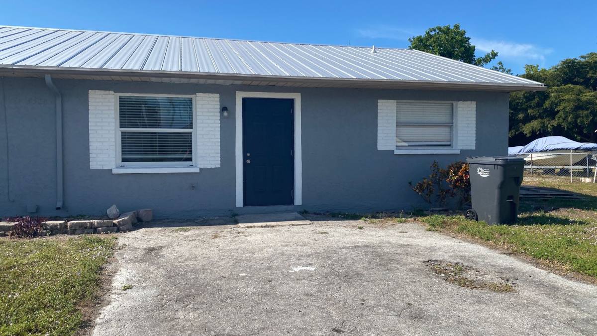 House for rent at 4520 67th St W, Bradenton, FL 34210