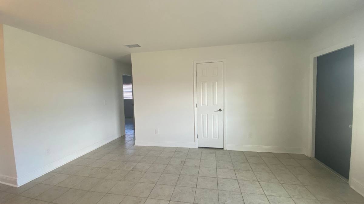House for rent at 4520 67th St W, Bradenton, FL 34210