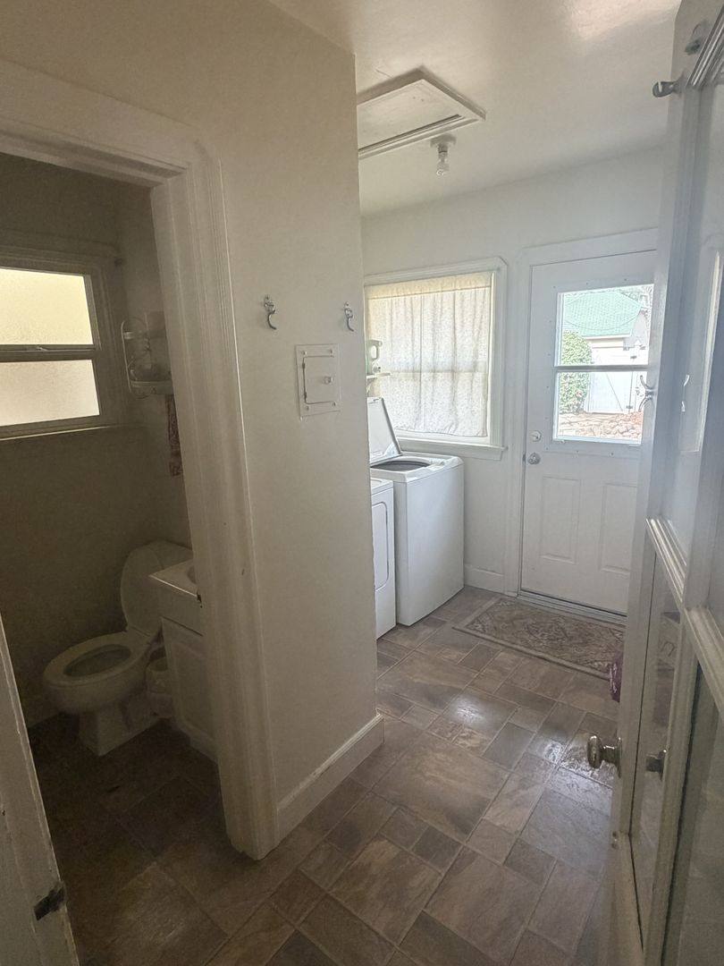 House for rent at 324 Mansion Ave, Chico, CA 95926