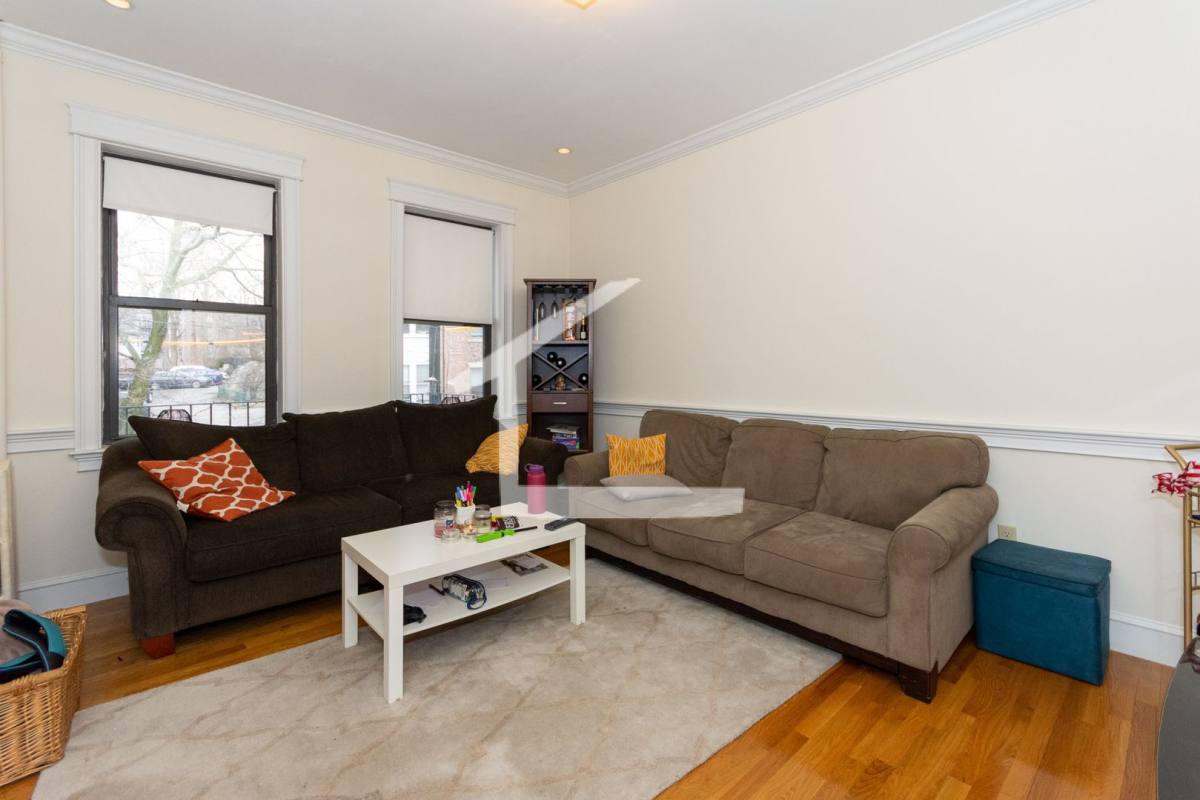 Apartment for rent at 37 Glenville Ave #4, Allston, MA 02134