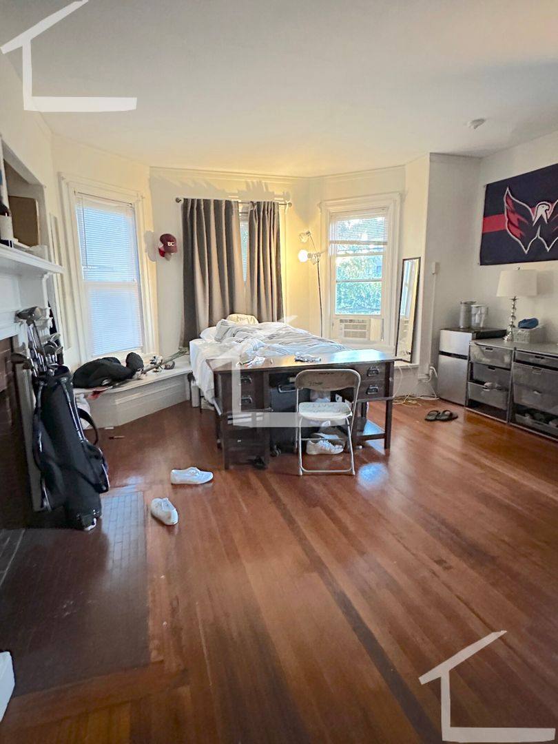 Apartment for rent at 13 Orkney Rd #2B, Brighton, MA 02135