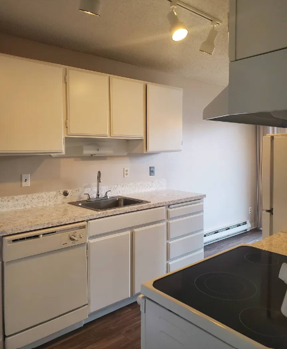 Apartment for rent at 105 N St SE, Auburn, WA 98002