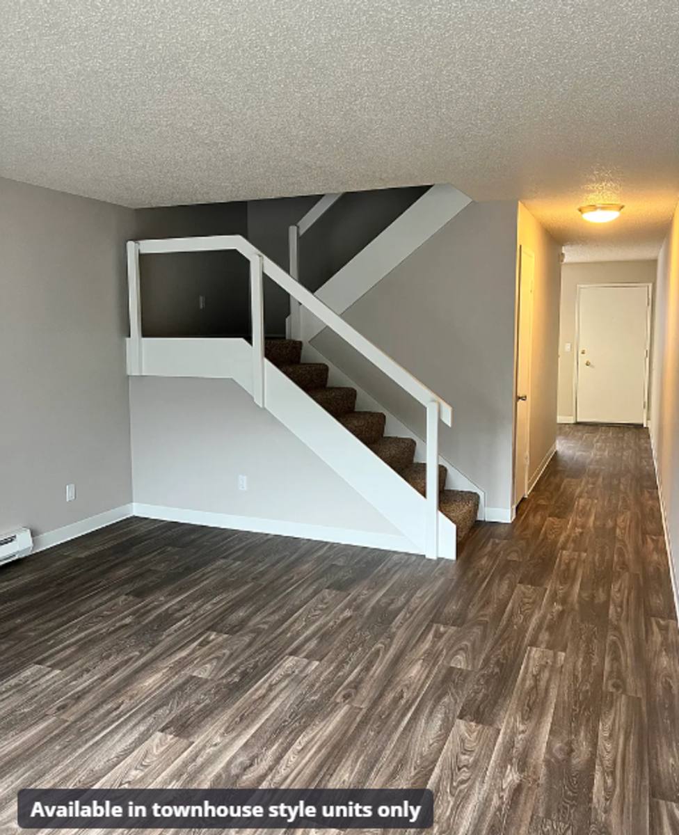 Apartment for rent at 105 N St SE, Auburn, WA 98002
