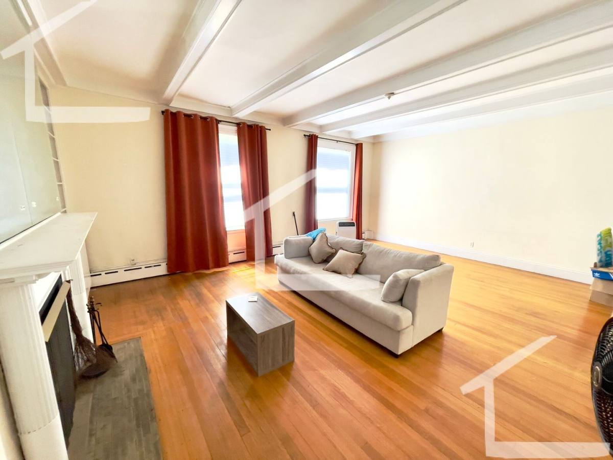 Apartment for rent at 1716 Beacon #MR3, Brookline, MA 02445