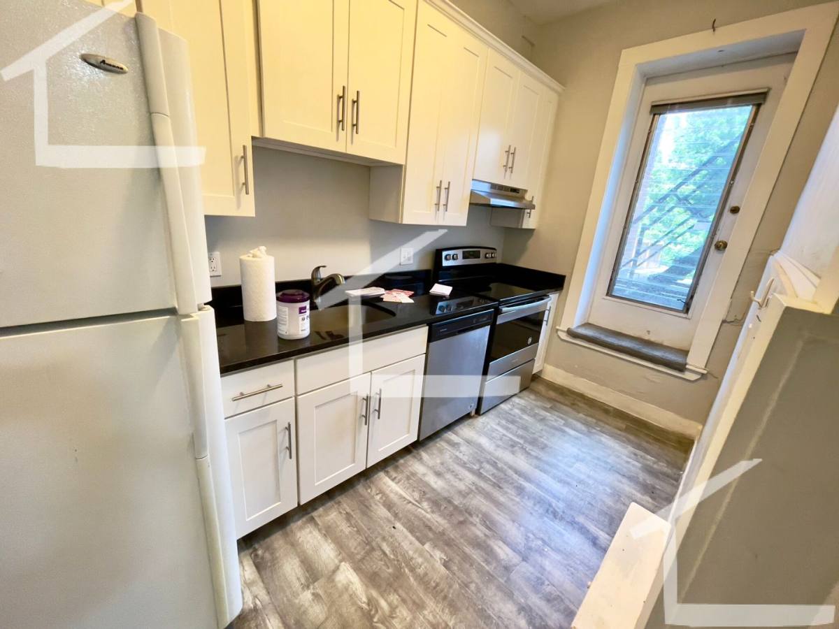 Apartment for rent at 1716 Beacon #MR3, Brookline, MA 02445