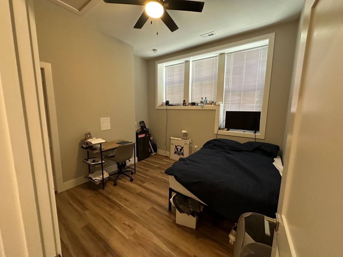 Apartment for rent at 113 E 6th St, Bloomington, IN 47408
