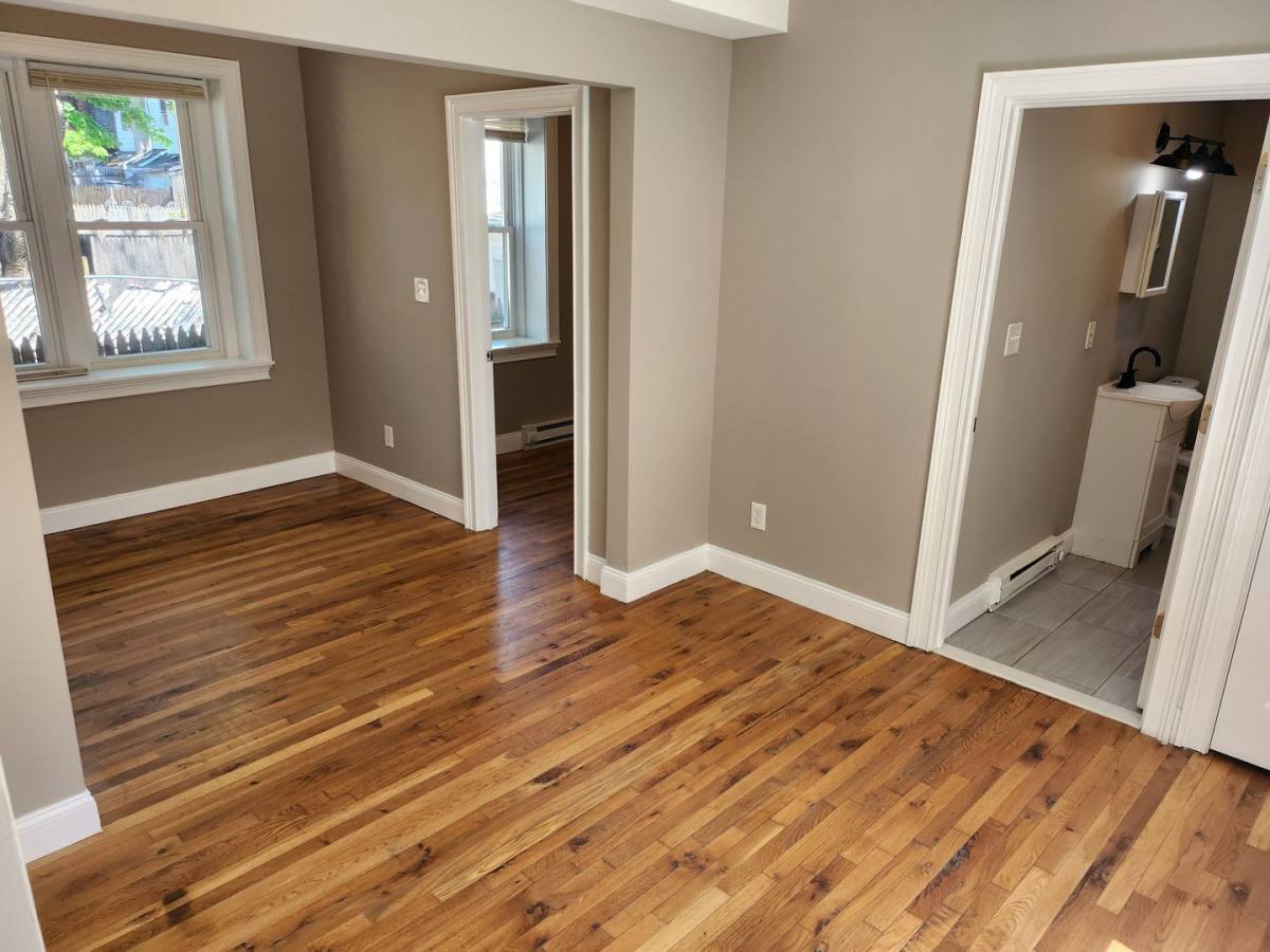 Apartment for rent at 207 N 8th St, Allentown, PA 18102