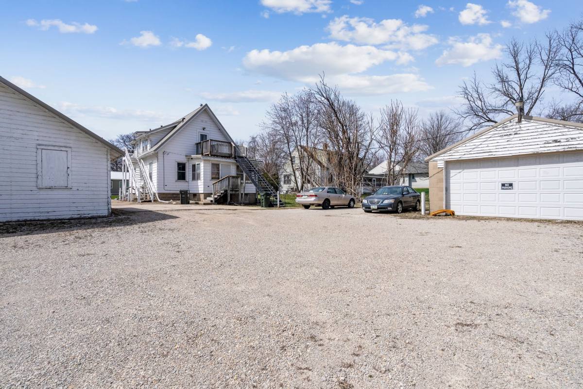 Townhouse for rent at 1918 Olive St, Cedar Falls, IA 50613