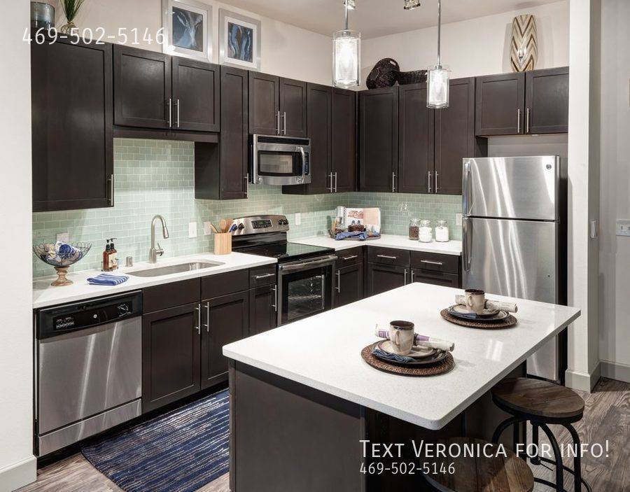 Apartment for rent at 3700 Mapleshade Lane, Plano, TX 75075