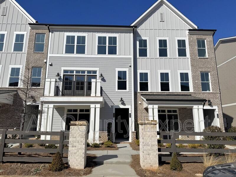 Townhouse for rent at 522 Sawnee Village Blvd, Cumming, GA 30040