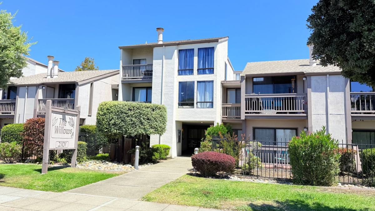 Condo for rent at 2101 Shoreline, Alameda, CA 94501