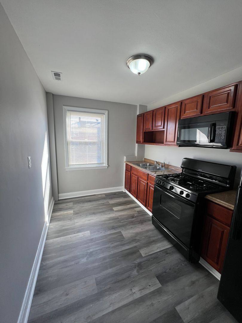 Apartment for rent at 3611 Ravenwood Ave, Baltimore, MD 21213