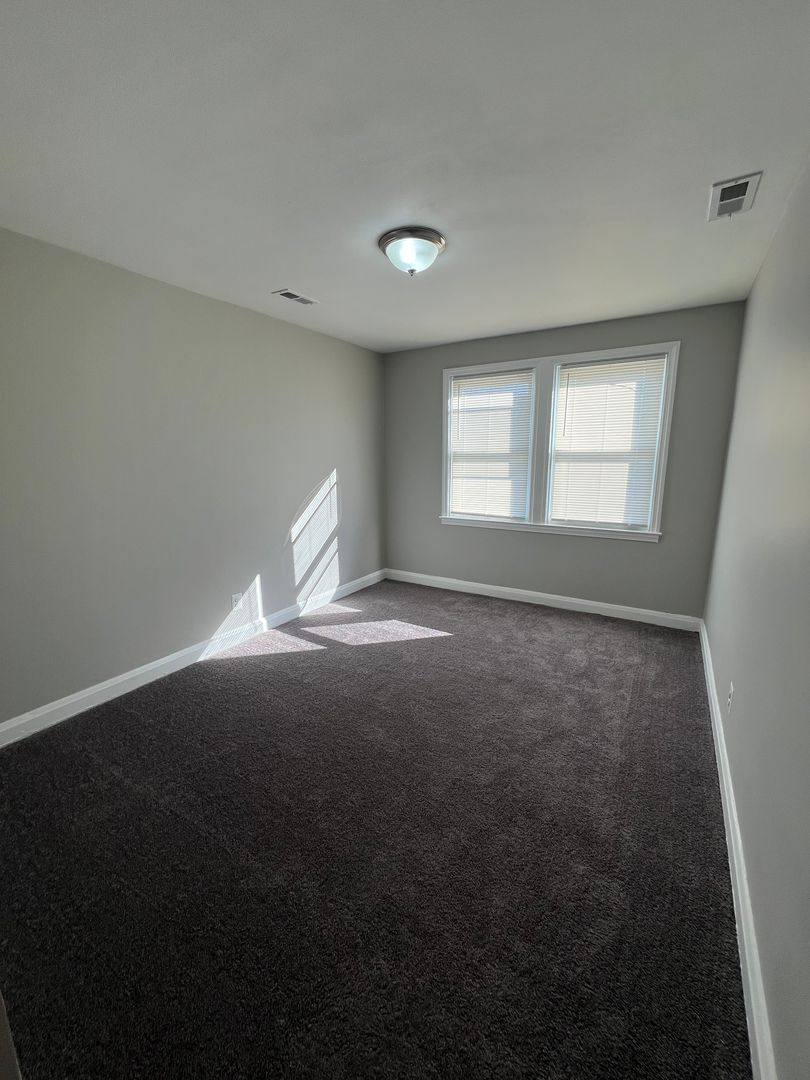 Apartment for rent at 3611 Ravenwood Ave, Baltimore, MD 21213