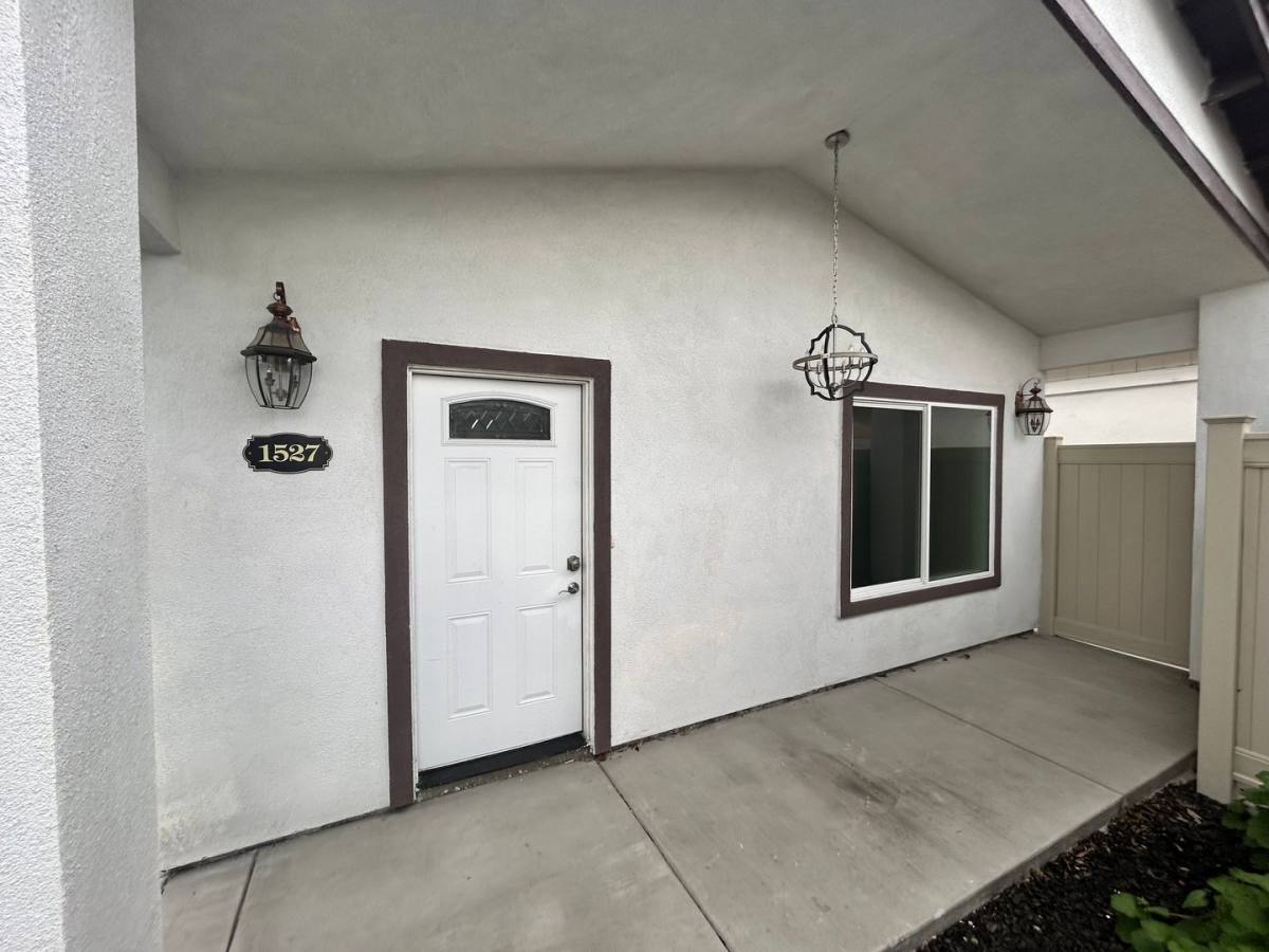 House for rent at 1527 Orangeburg Ave, Modesto, CA 95350