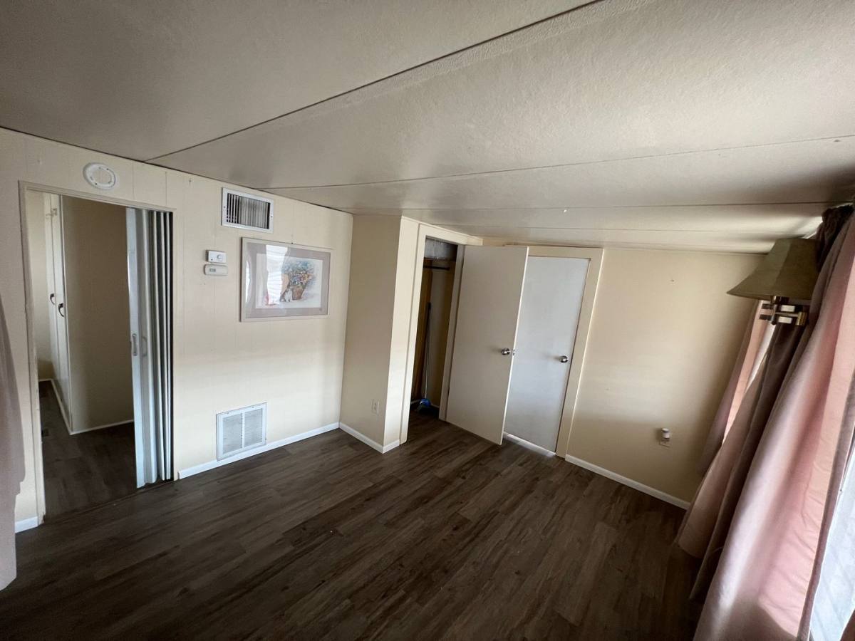 House for rent at 707 50th Ave W, Bradenton, FL 34207