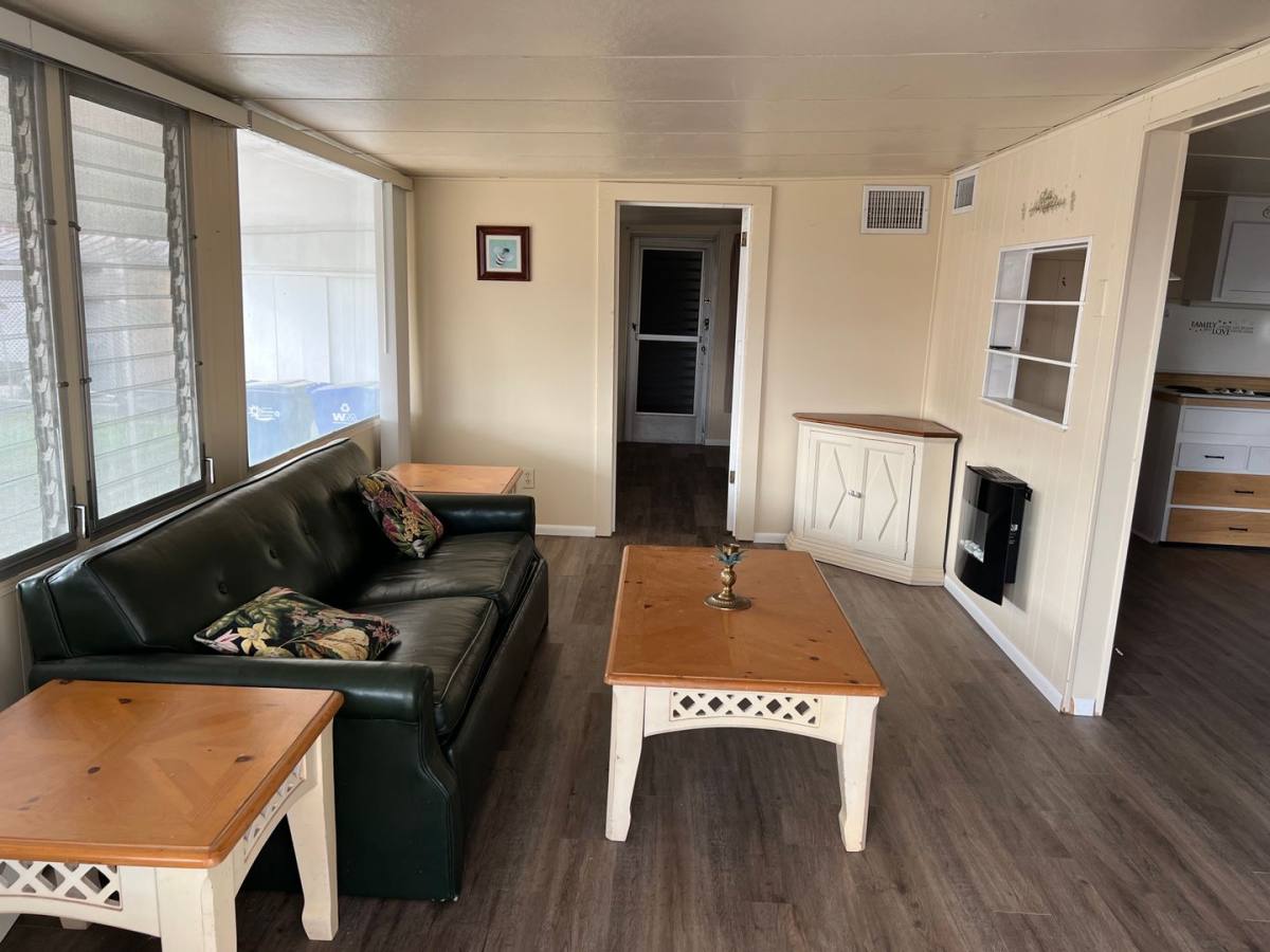 House for rent at 707 50th Ave W, Bradenton, FL 34207