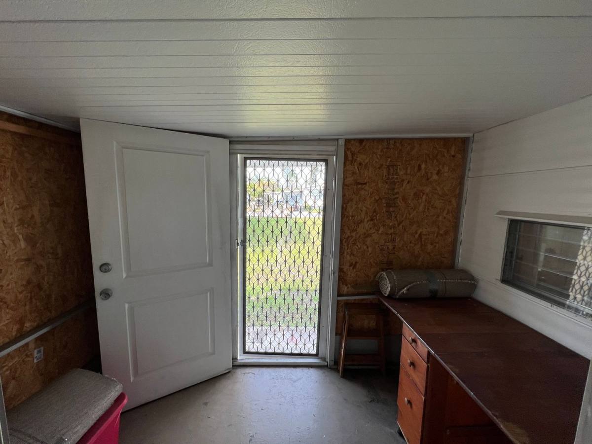 House for rent at 707 50th Ave W, Bradenton, FL 34207