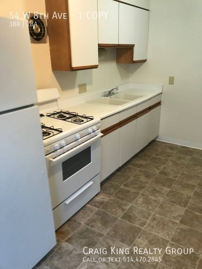 Townhouse for rent at 54&90 W 8th Ave #1, Columbus, OH 43201