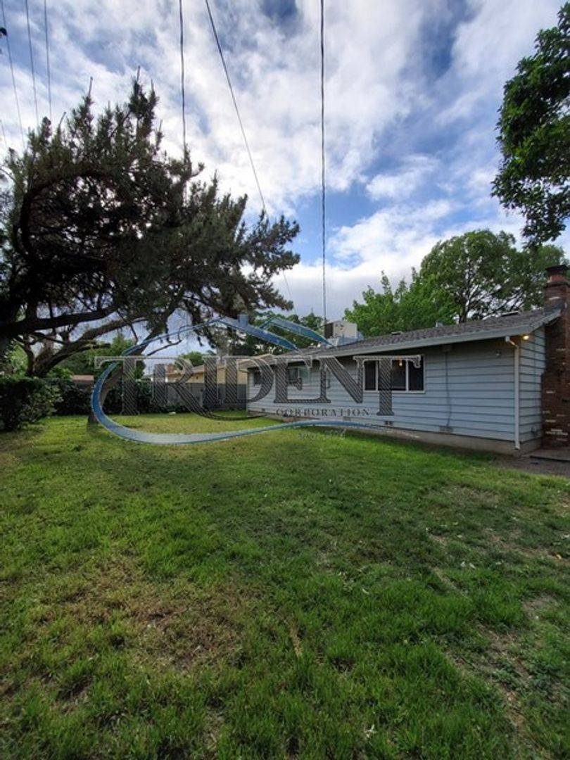 House for rent at 745 Queens Ave, Yuba City, CA 95991