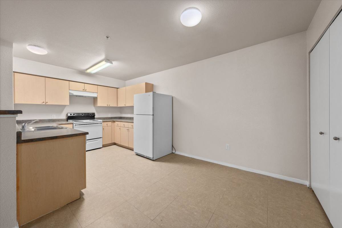 Apartment for rent at 16193 H St, Mojave, CA 93501