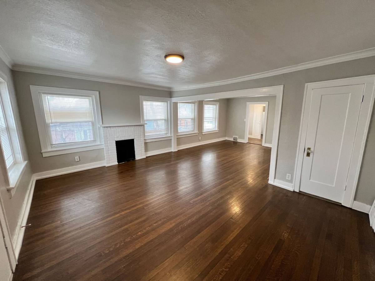 House for rent at 2908 E 29th St, Kansas City, MO 64128
