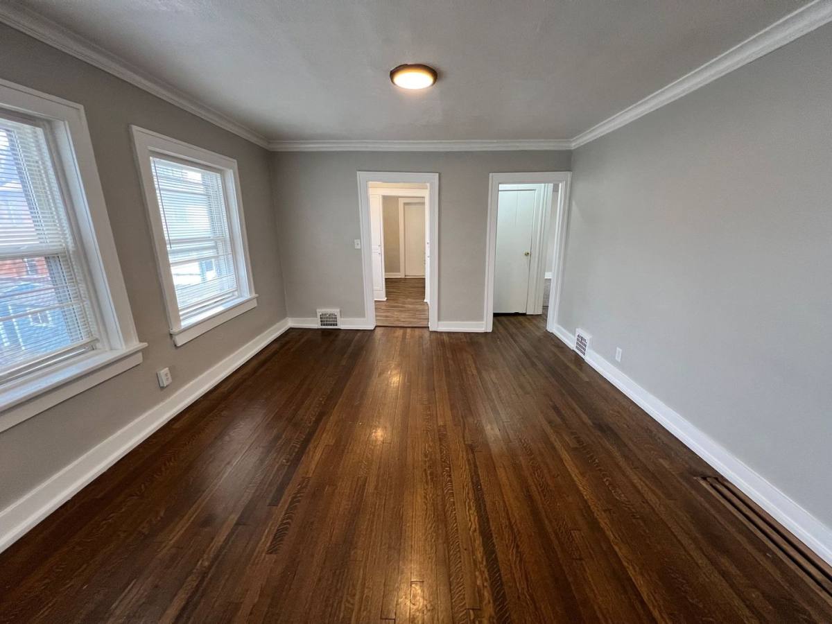 House for rent at 2908 E 29th St, Kansas City, MO 64128
