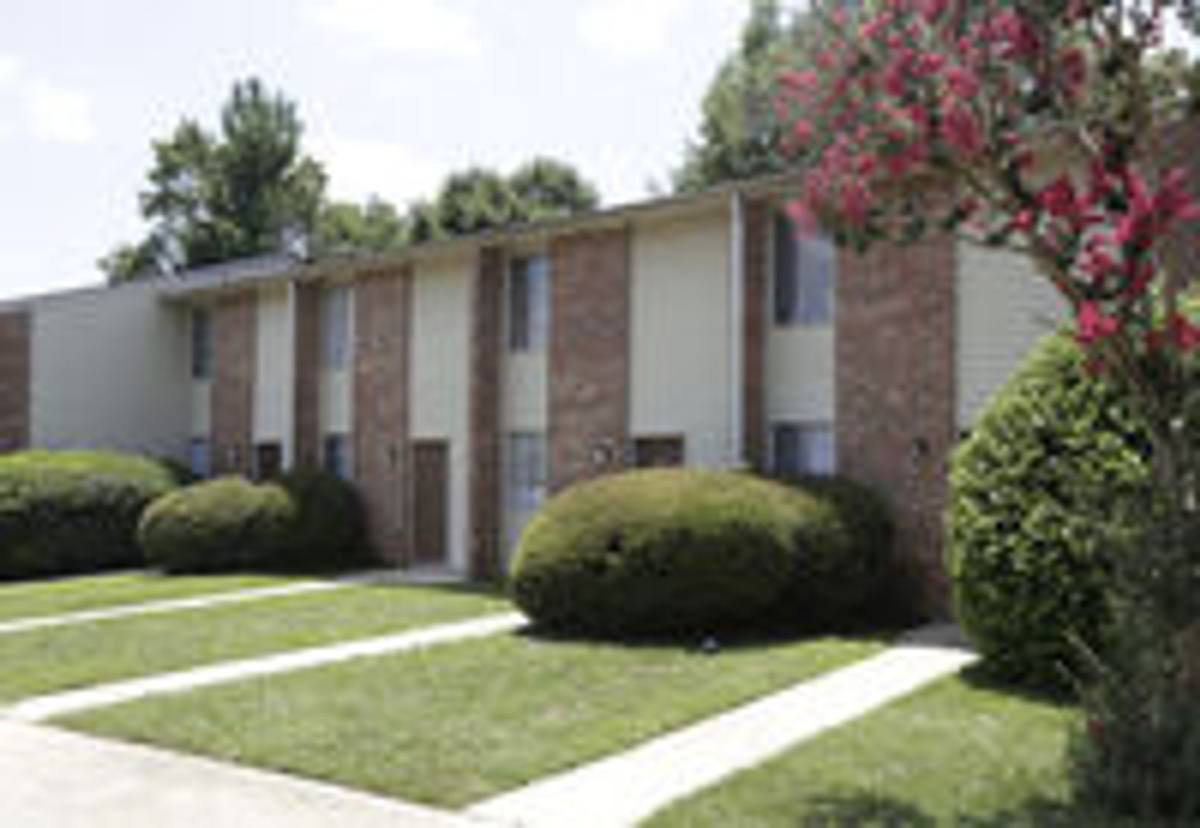 Apartment for rent at 200 Saluda River Rd, Columbia, SC 29210