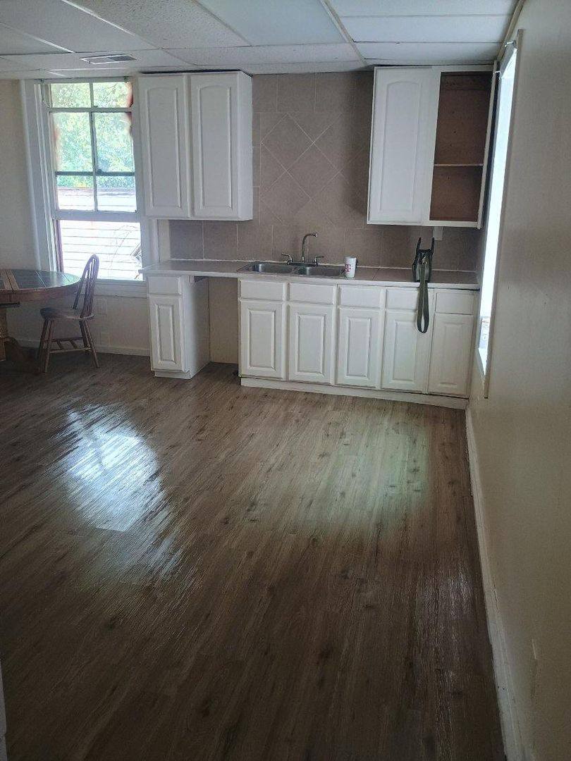 Apartment for rent at 2704 W McMicken, Cincinnati, OH 45214