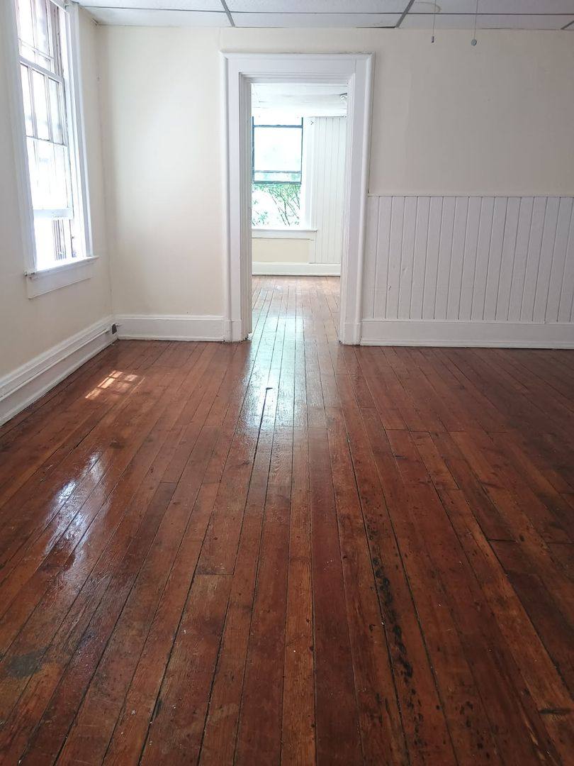 Apartment for rent at 2704 W McMicken, Cincinnati, OH 45214