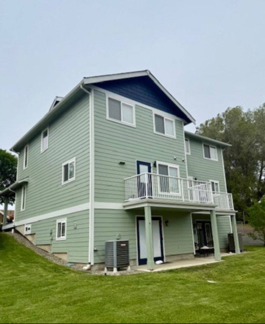 Apartment for rent at 702 E Capitol Ave, Ellensburg, WA 98926