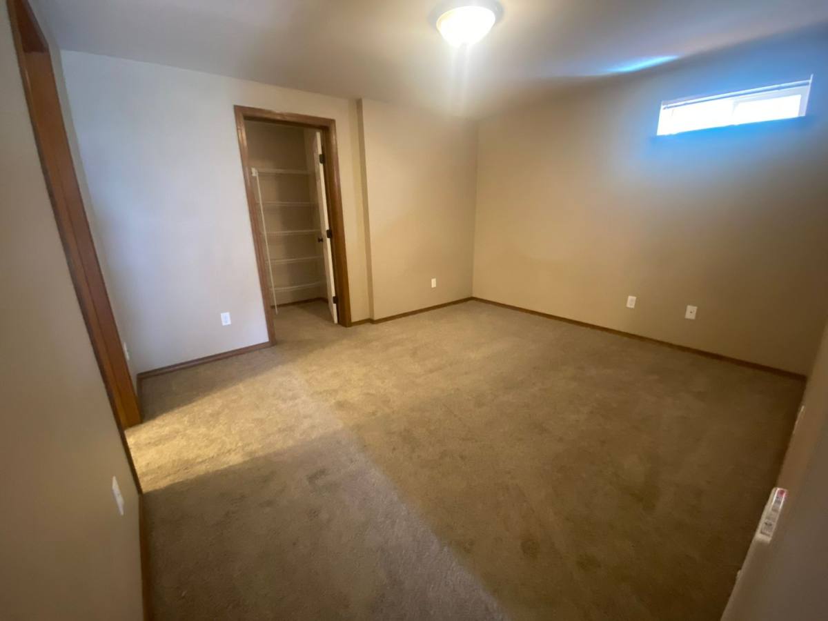 Apartment for rent at 702 E Capitol Ave, Ellensburg, WA 98926