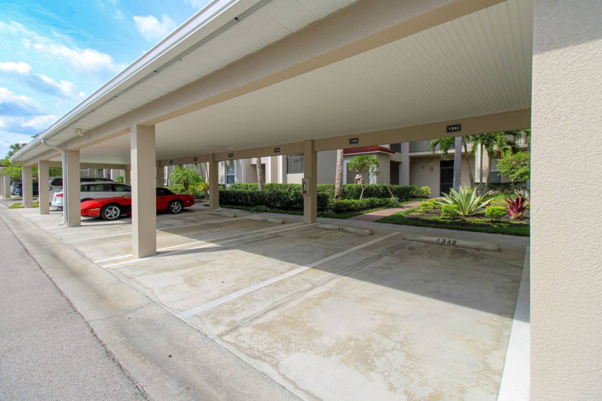 Apartment for rent at 10313 Heritage Bay Blvd, Naples, FL 34120
