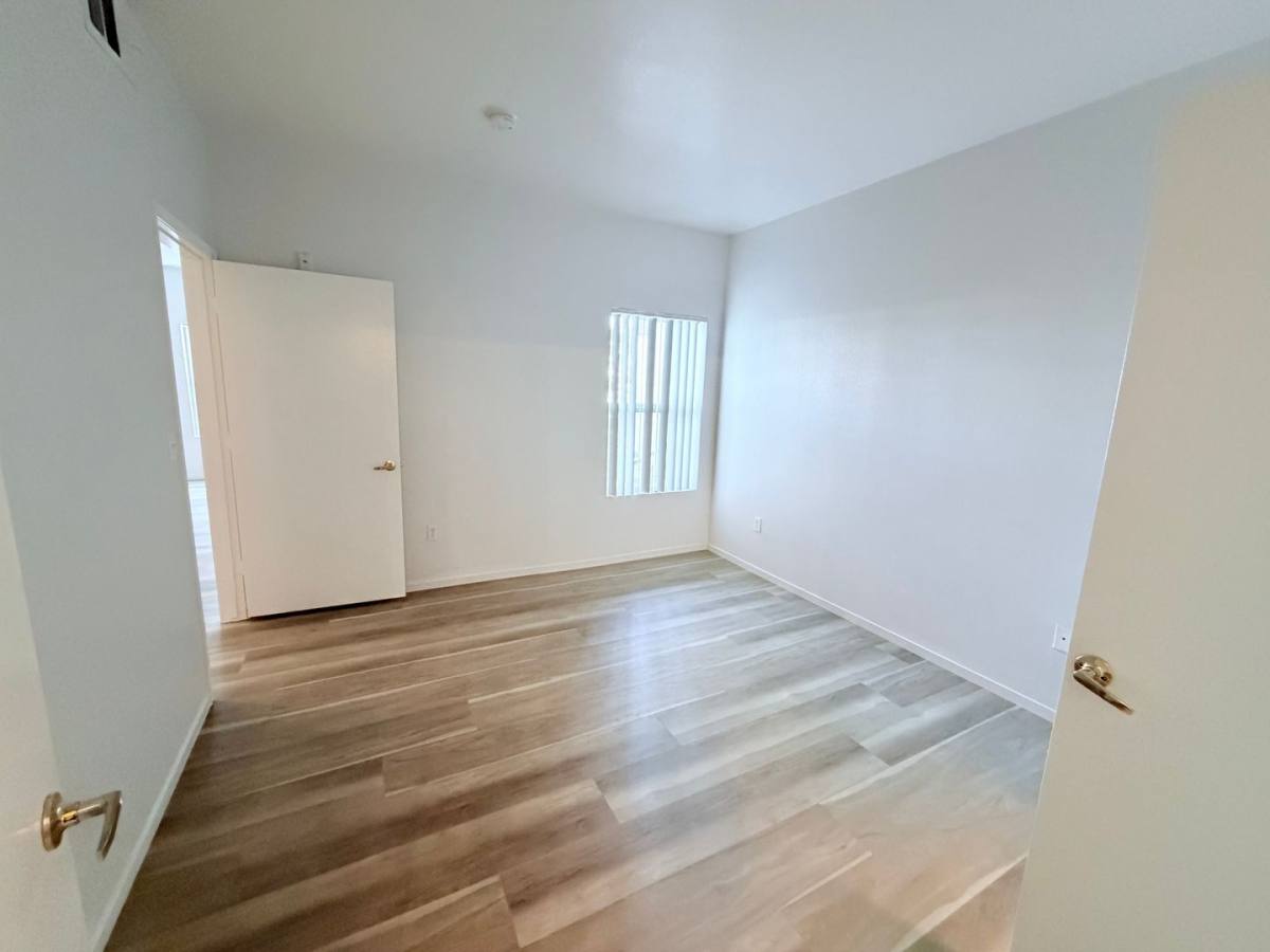 Apartment for rent at 7255 W Sunset Rd, Las Vegas, NV 89113