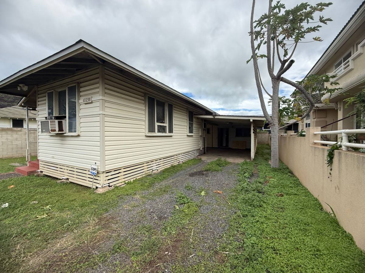 House for rent at 87-238 Farrington Highway, Waianae, HI 96792