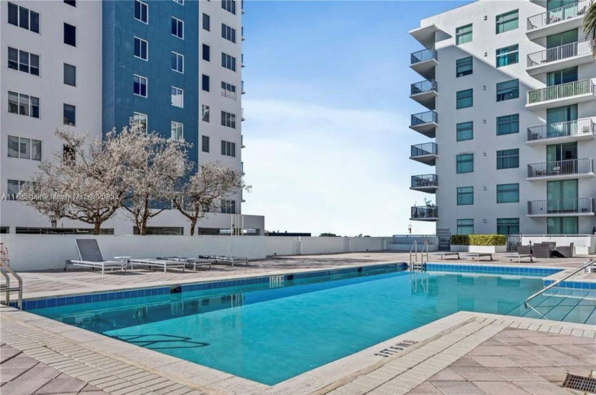 Condo for rent at 140 S Dixie Highway 140-921, Hollywood, FL 33020