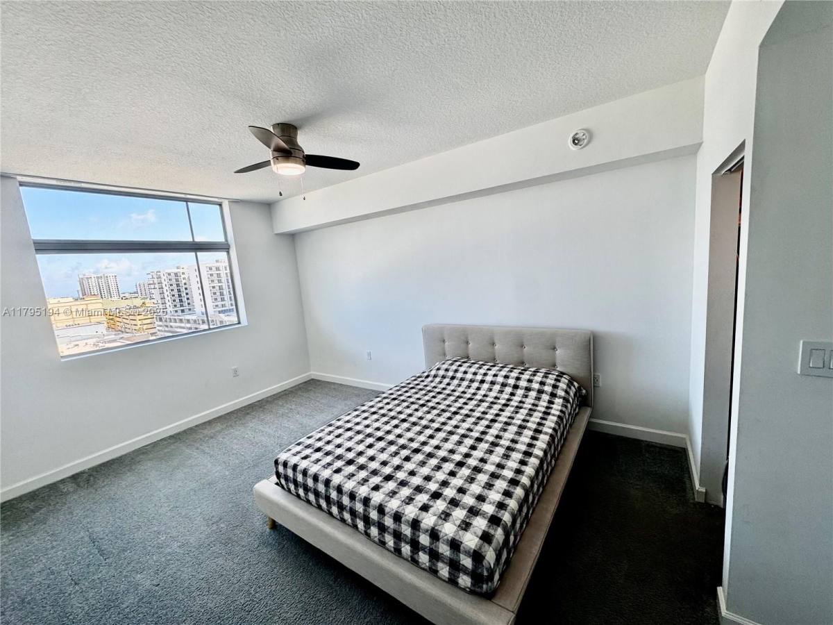 Condo for rent at 140 S Dixie Highway 140-921, Hollywood, FL 33020