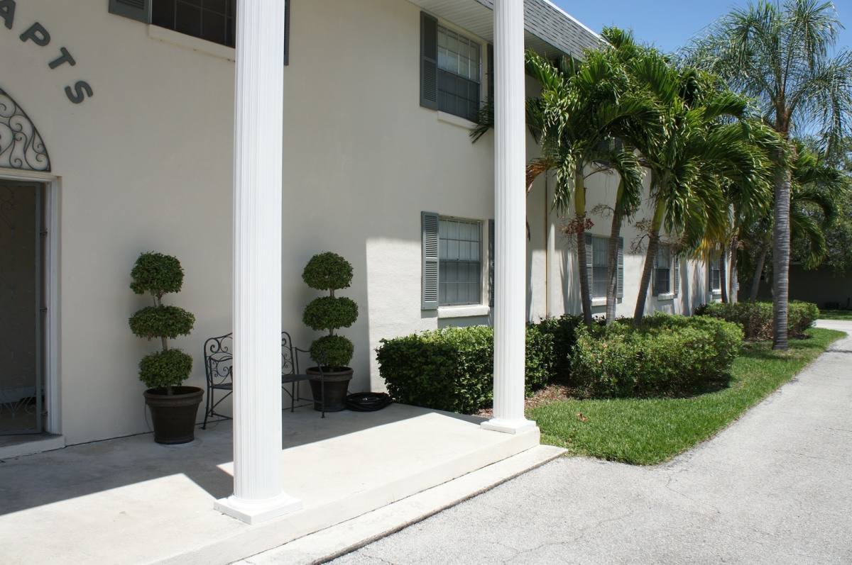686 17th St, Vero Beach, FL 32960 - Apartment for Rent - Image 4