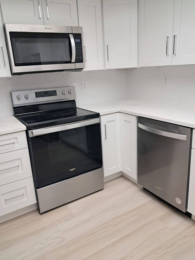 Apartment for rent at 686 17th St, Vero Beach, FL 32960