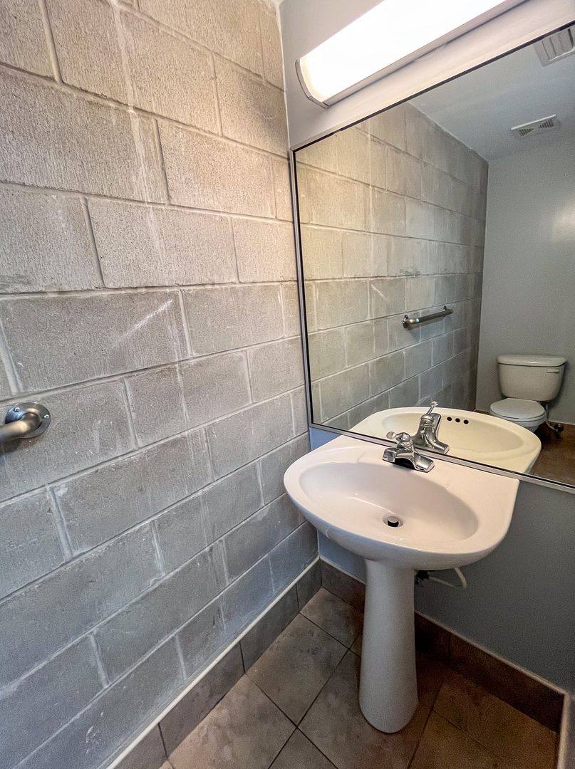 Condo for rent at 2515 SW 35th Place #117, Gainesville, FL 32608