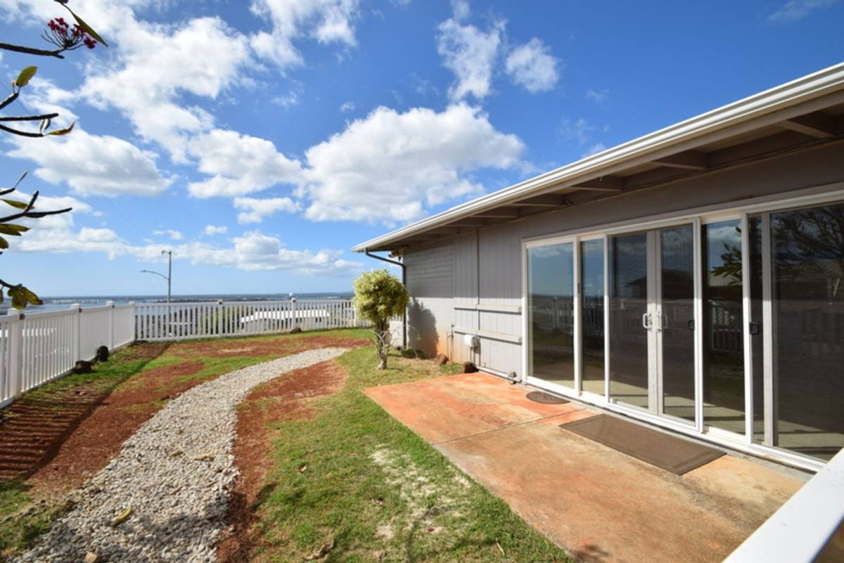 House for rent at 98-940 Iliee St, Aiea, HI 96701