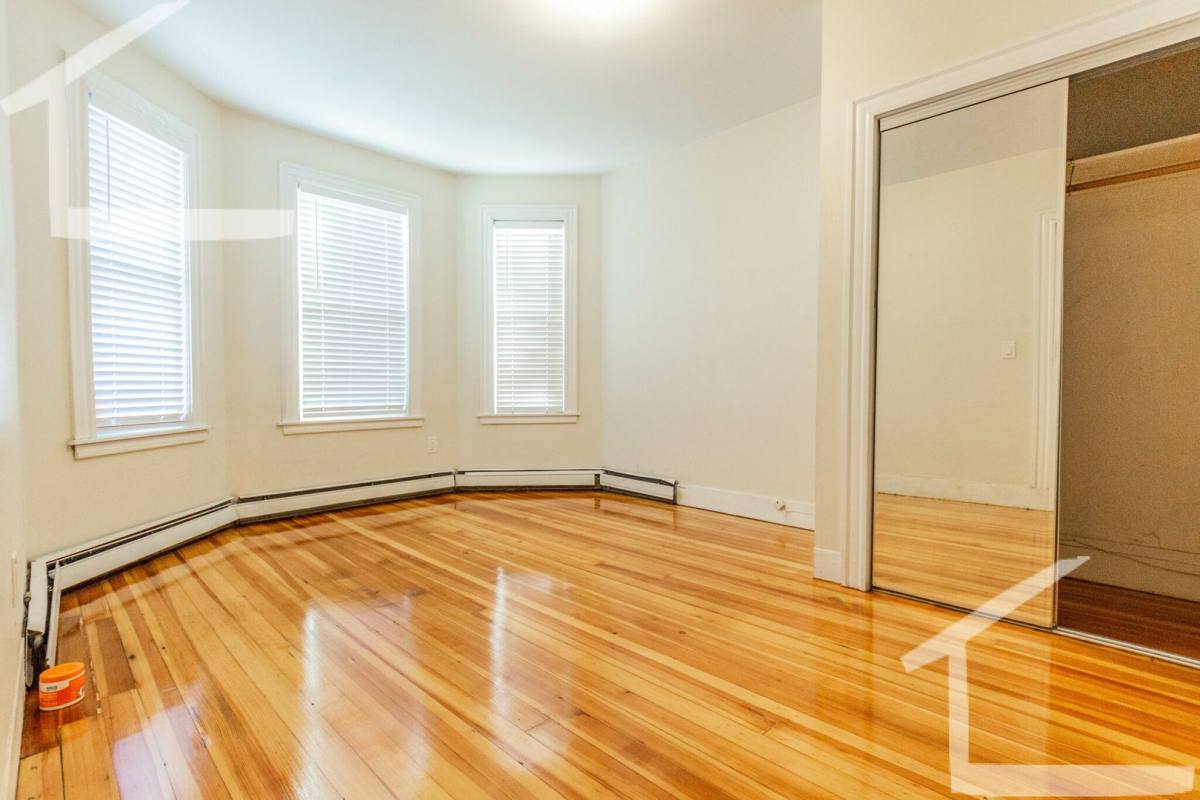 Apartment for rent at 26 Farrington Ave #1A, Allston, MA 02134