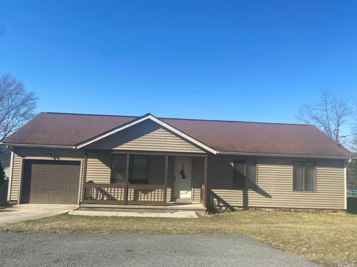 House for rent at 162 E Hillview Dr, Morgantown, WV 26508