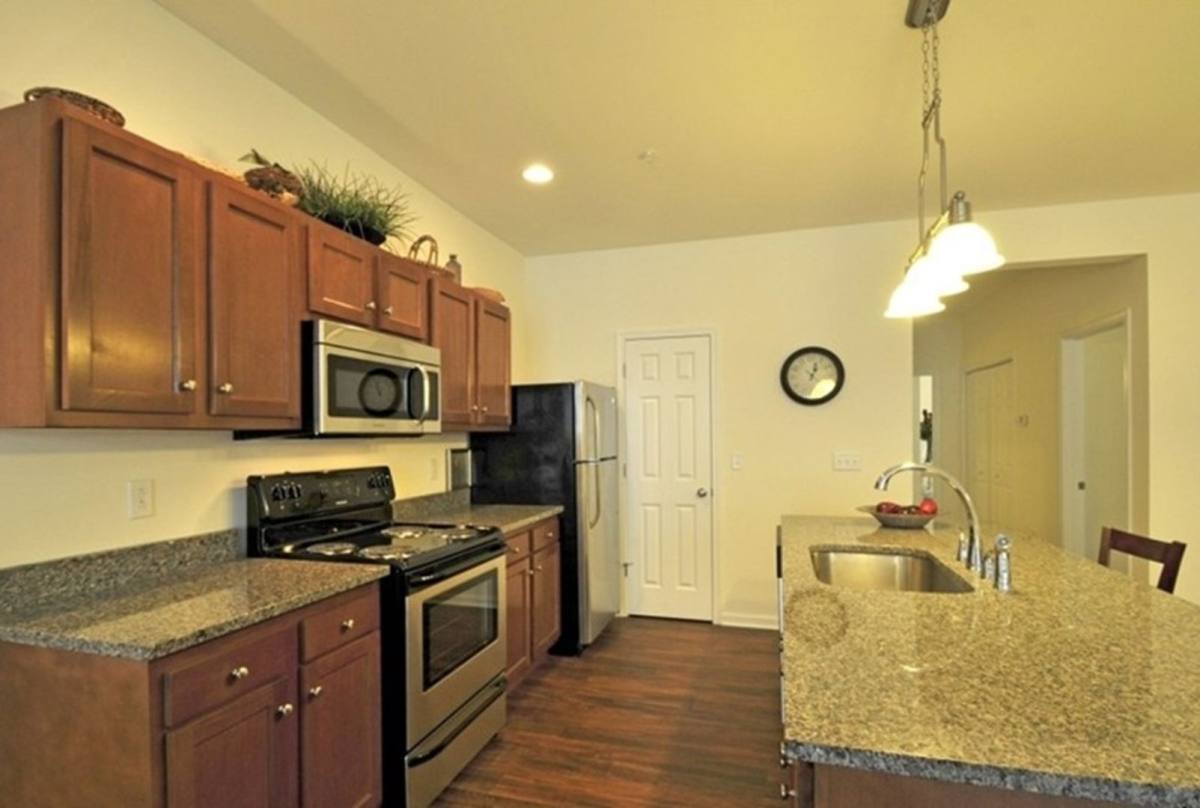 Apartment for rent at 1035 US-Route 9W, Selkirk, NY 12158